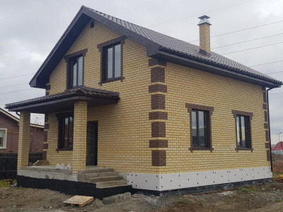 Двухэтажный кирпичный дом 112 кв. м.